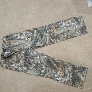 Men's medium camo cargo pants